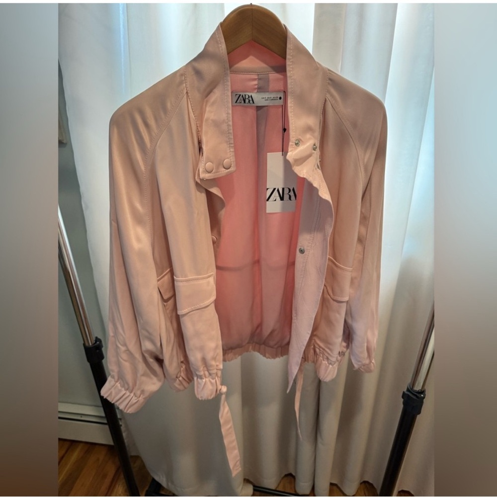 Zara Women's Light Pink Bomber Jacket
